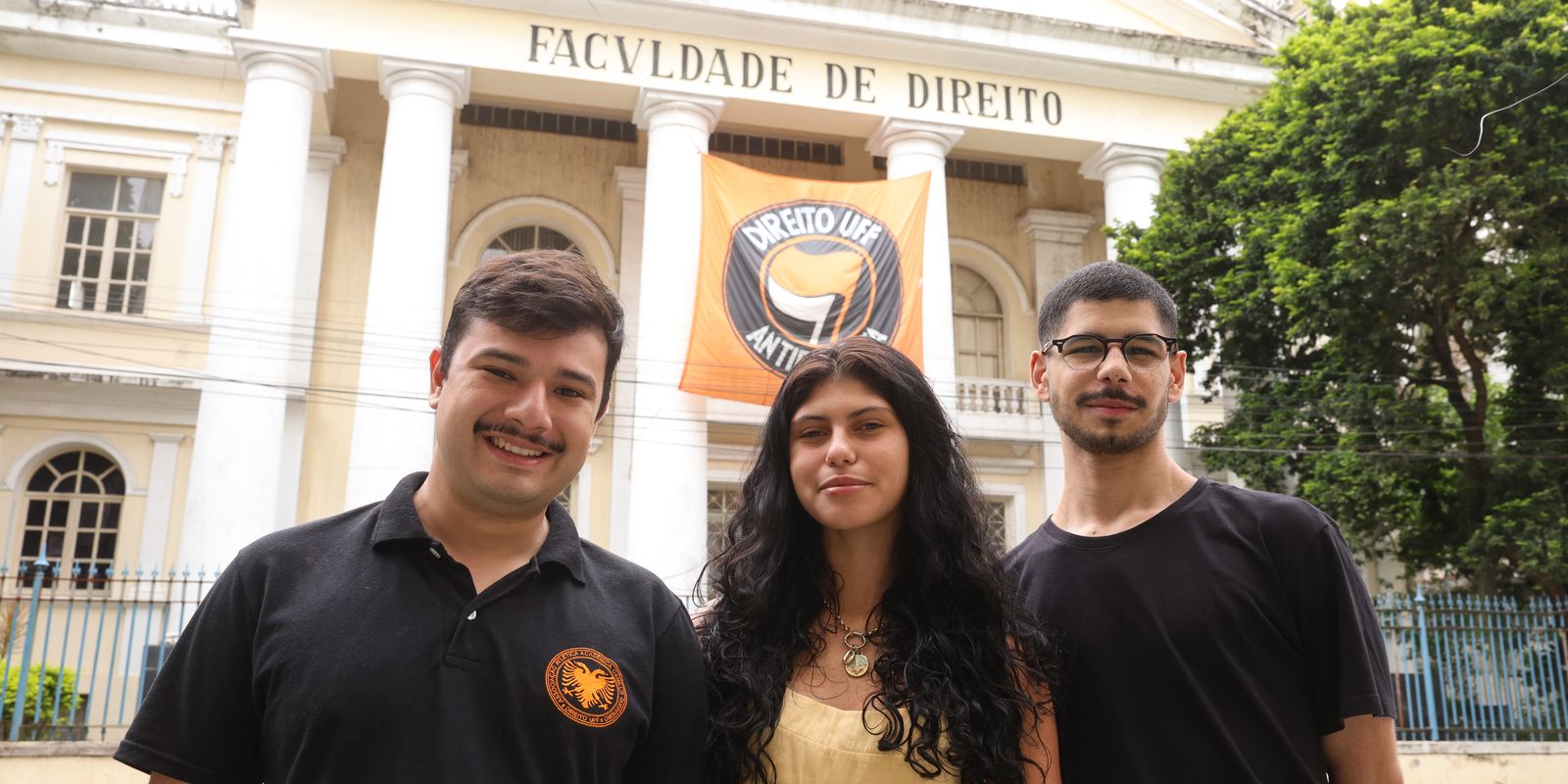 Ato de estudantes da UFF em Niterói iniciou mobilização pela virada de Lula